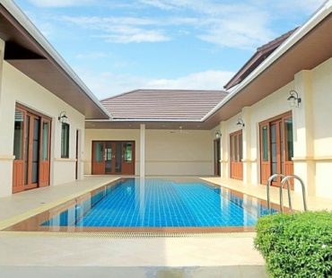 Home for sale Bali style with swimming pool, in Hua Hin, Prachuap Khiri khan.